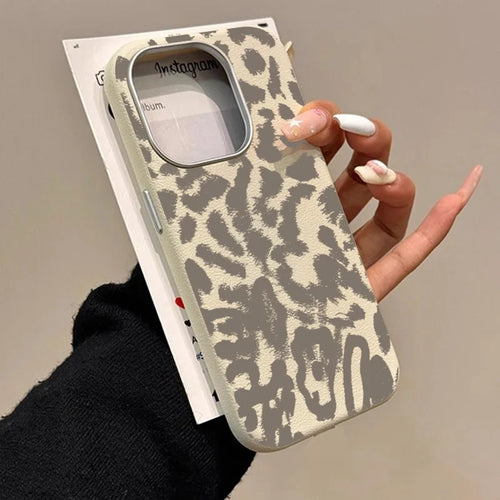 Autumn/Winter Leopard Print Phone Case For iPhone 17 Pro Cases iPhone 16 Pro Max XS XR 11 12 13 14 15 7 8 Plus 16E Soft Cover