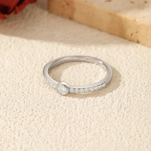 D Colour Round Moissanite Ring | 925 Sterling Silver
