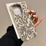 Autumn/Winter Leopard Print Phone Case For iPhone 17 Pro Cases iPhone 16 Pro Max XS XR 11 12 13 14 15 7 8 Plus 16E Soft Cover