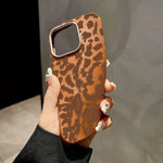 Autumn/Winter Leopard Print Phone Case For iPhone 17 Pro Cases iPhone 16 Pro Max XS XR 11 12 13 14 15 7 8 Plus 16E Soft Cover